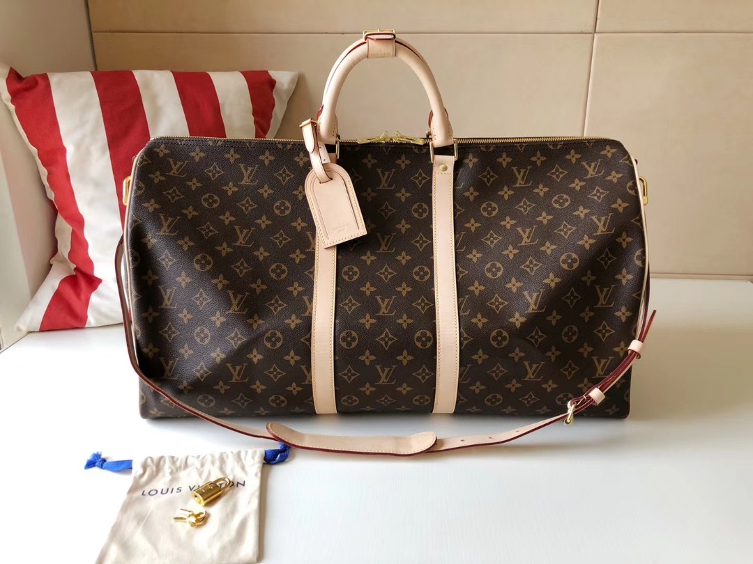 LOUIS VUITTON 루이비통 반둘리에 50