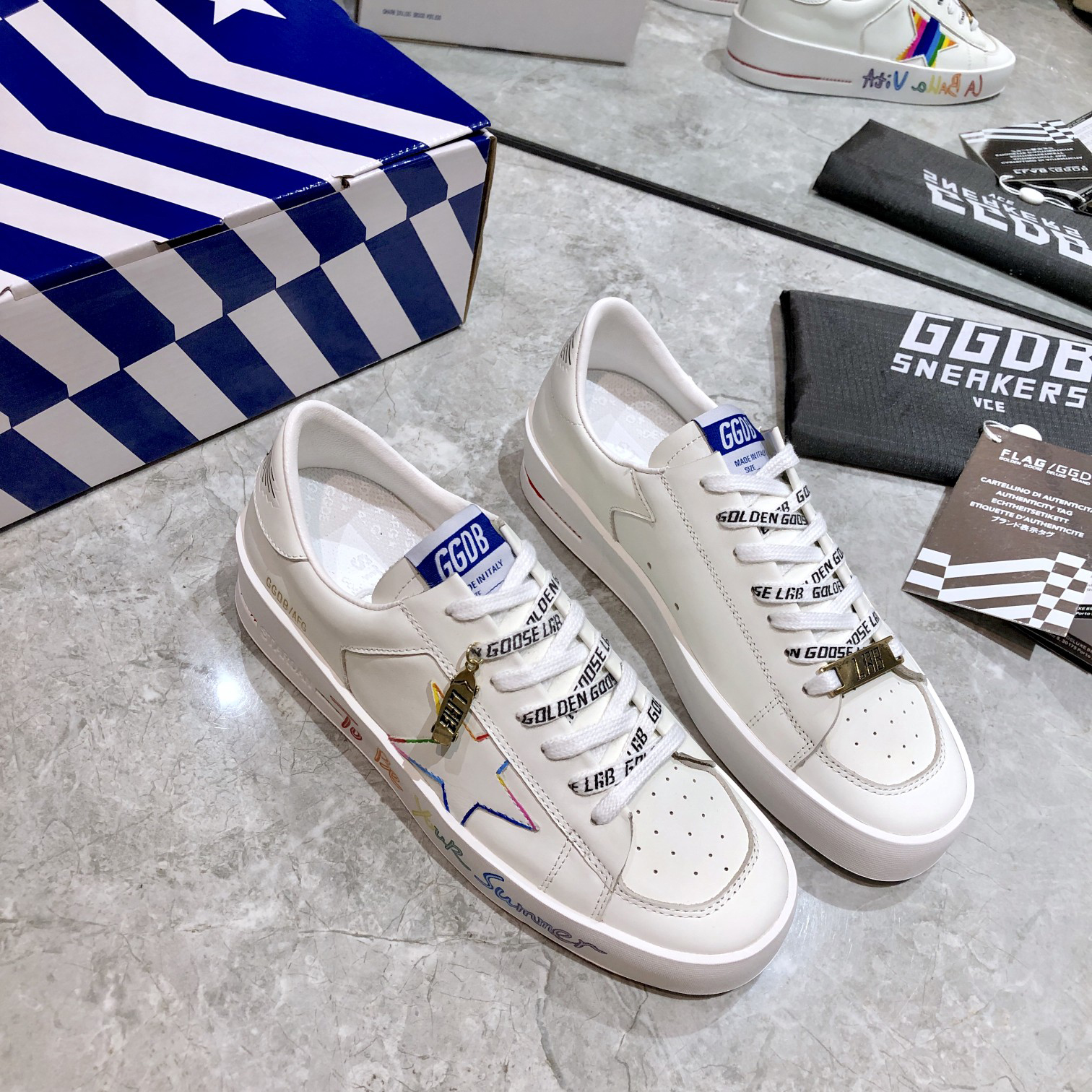 GOLDEN GOOSE 골든구스 스니커즈