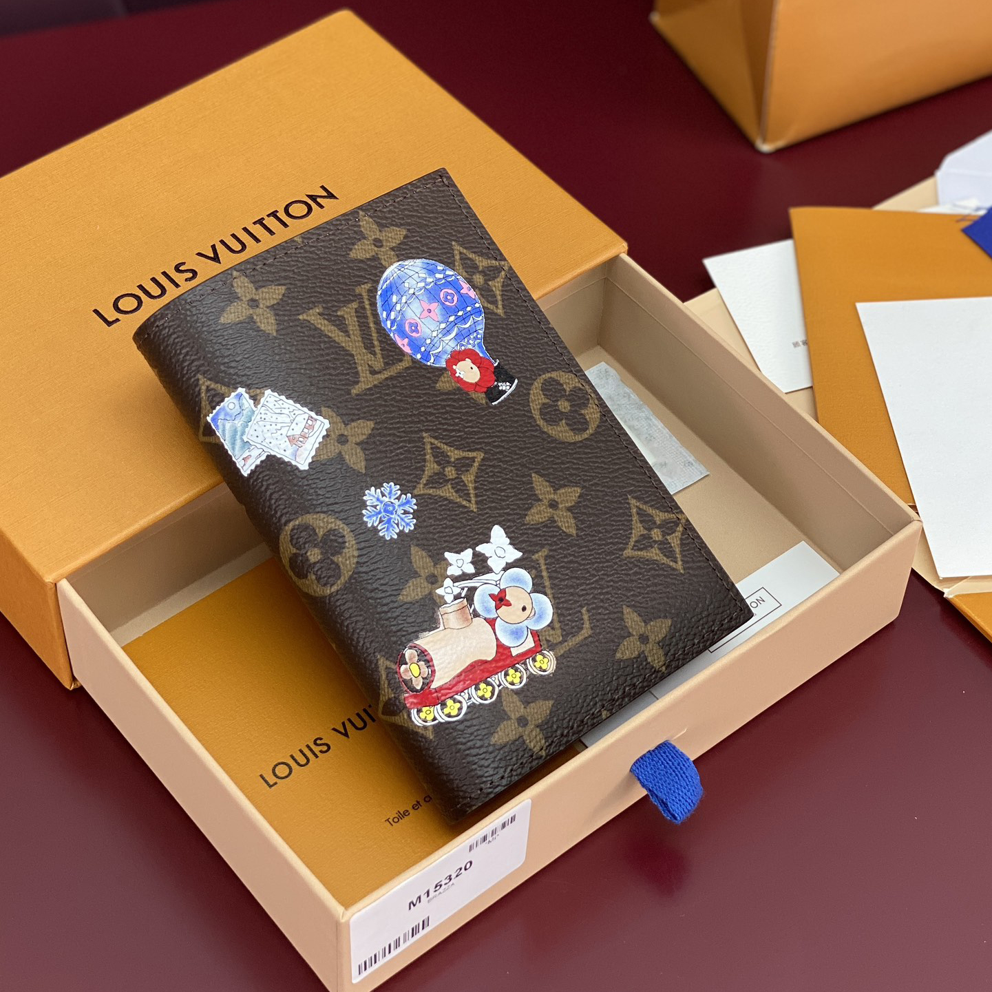 LOUIS VUITTON 루이비통 모노그램 패스포트 커버 M15320