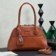 MIUMIU 미우미우 비방 나파 가죽 백 5BB199