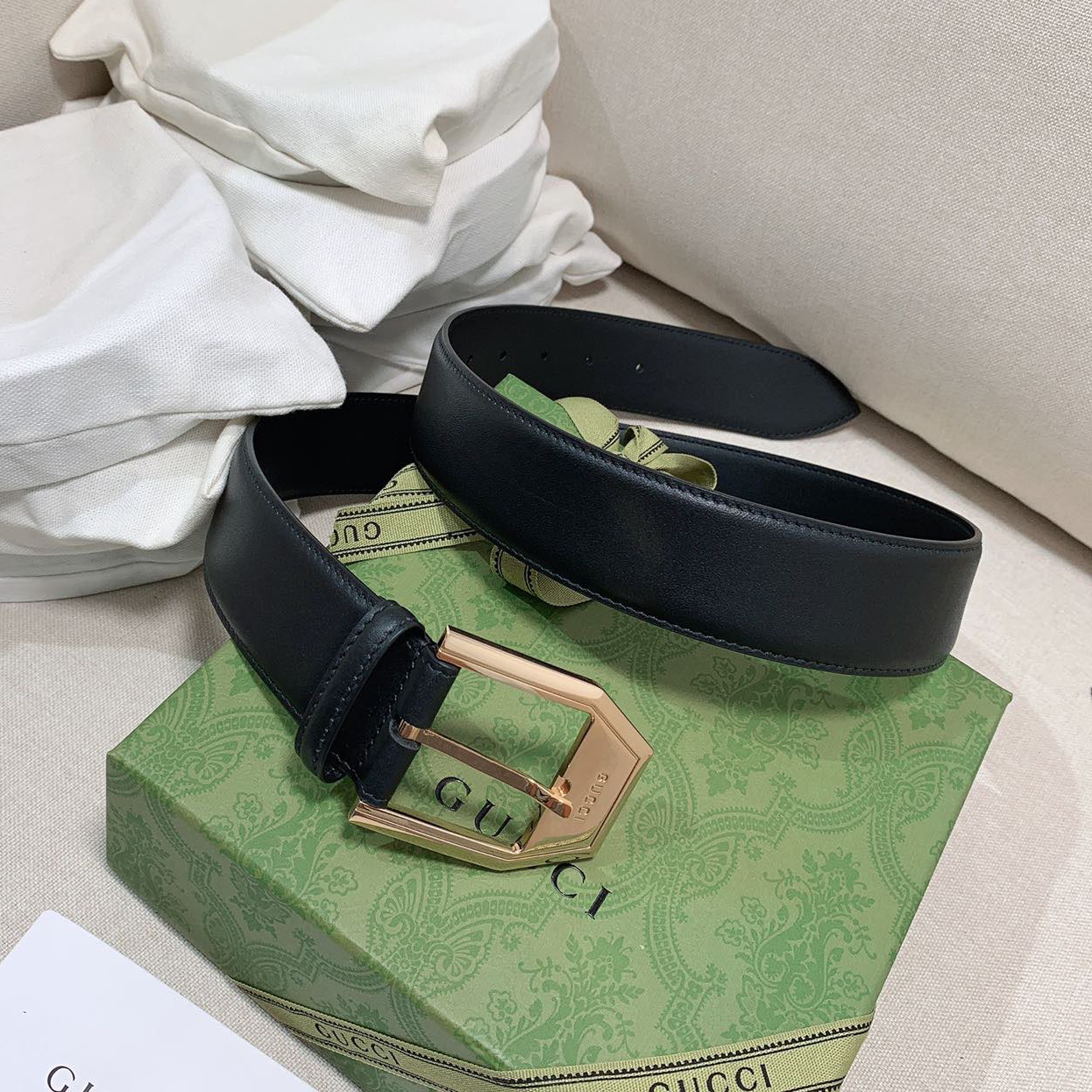 GUCCI 구찌 스퀘어 G 버클 레더 벨트 625473 0YA0G 1000