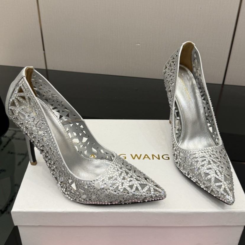 ABING WANG 아빙 왕 크리스털 컷아웃 메쉬 펌프스 (ABING WANG Crystal Cut-Out Mesh Pumps)