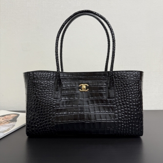 CHANEL 샤넬 스몰 쇼핑백 (크로커다일 엠보싱 카프스킨) AS6243