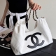 CHANEL 샤넬 코코 비치 맥시 호보 백 에크루 블랙 금장 AS6180