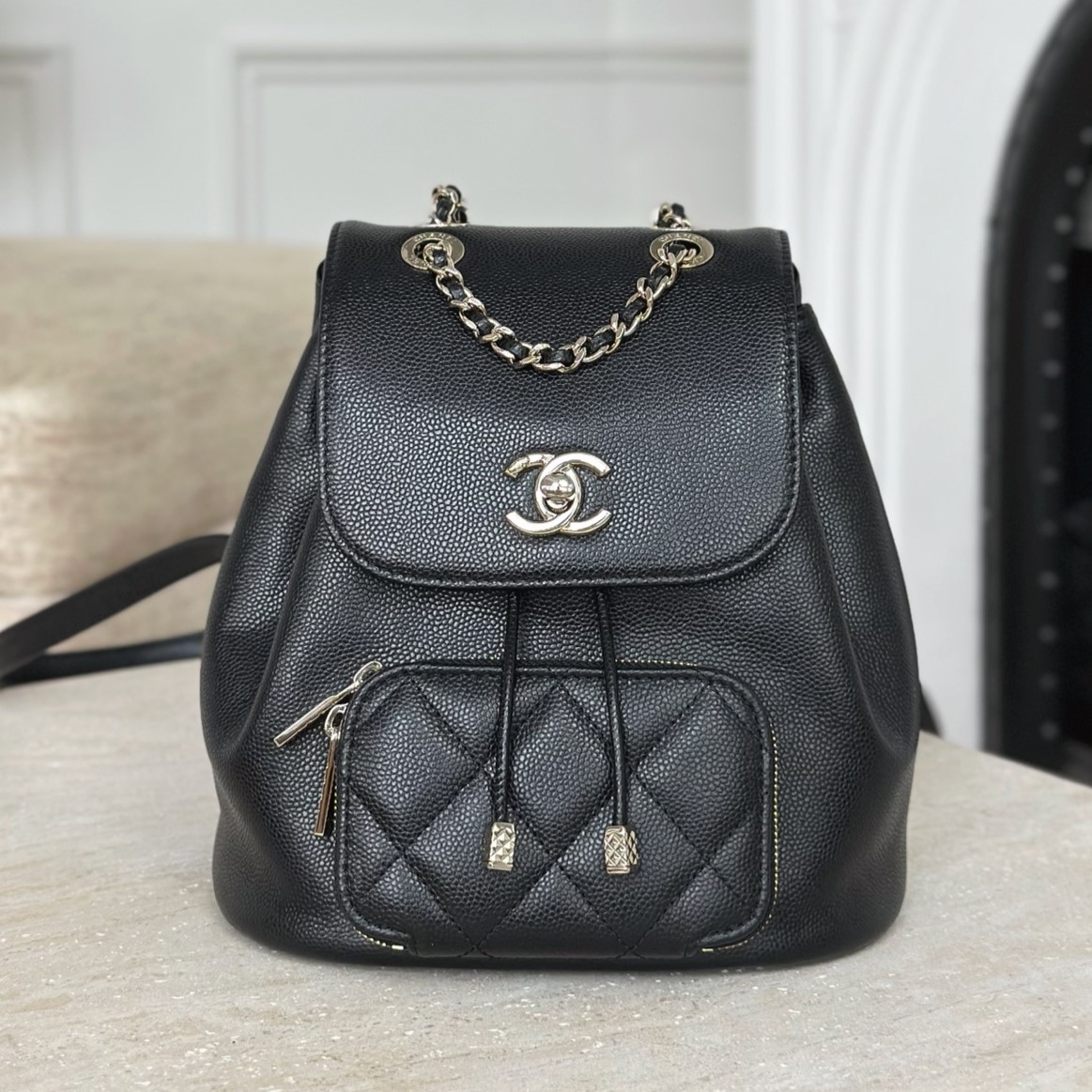CHANEL 샤넬 캐비어 비즈니스 어피니티 백팩 블랙 은장 A93748
