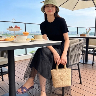 PRADA 프라다 라피아 가죽 쇼핑백 스몰 1BG422