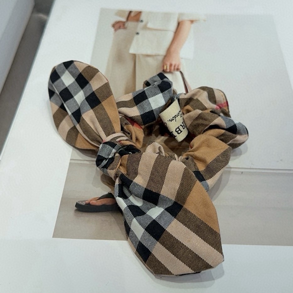 BURBERRY 버버리 헤어밴드 체크 리본 스크런치 헤어밴드 #16146729