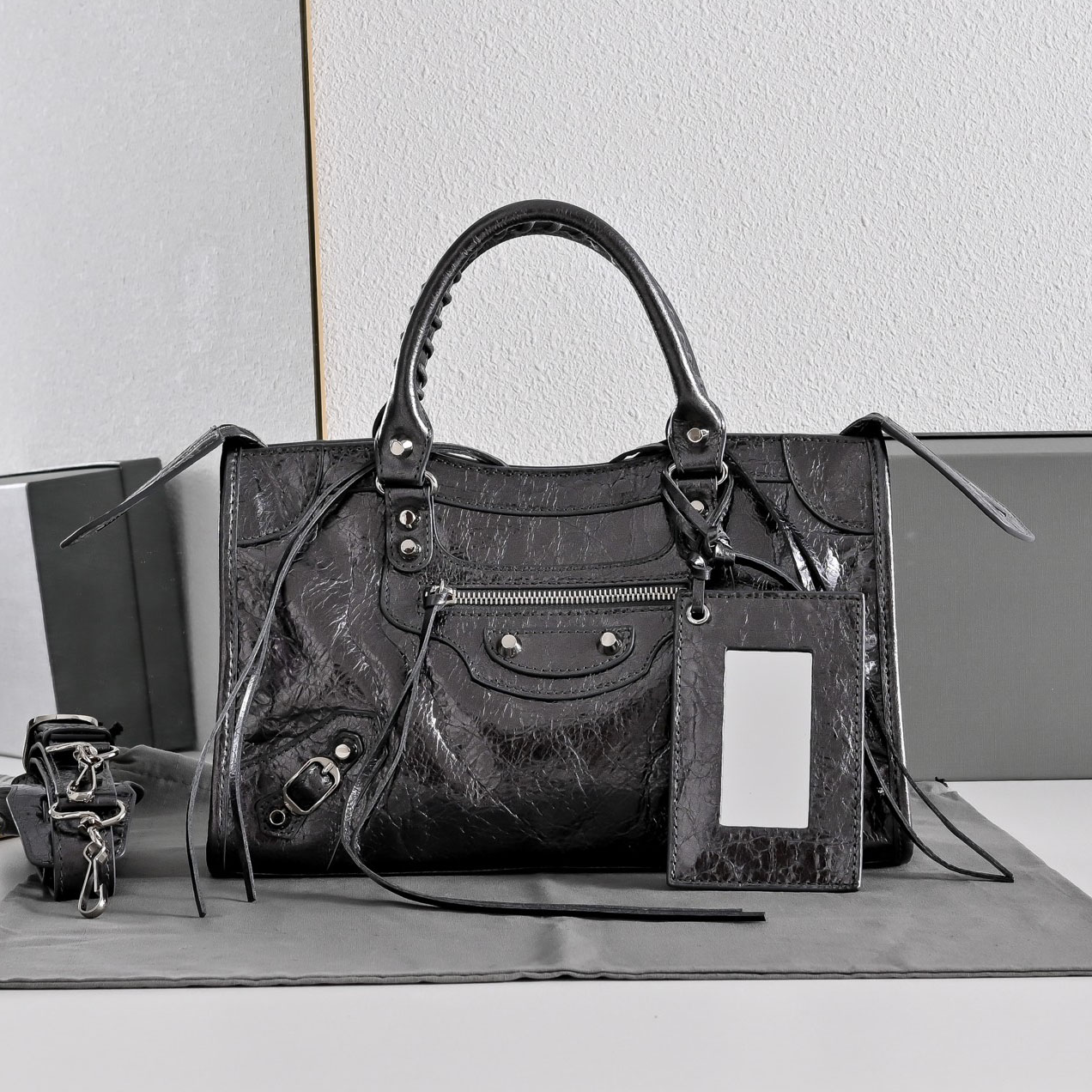 BALENCIAGA 발렌시아가 Lecity르시티 네오 카골 S 핸드백 (11칼러) 700941