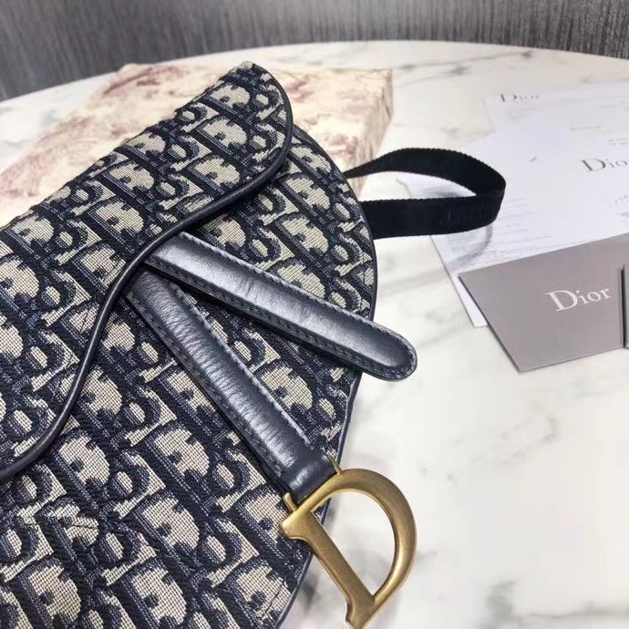 DIOR 디올