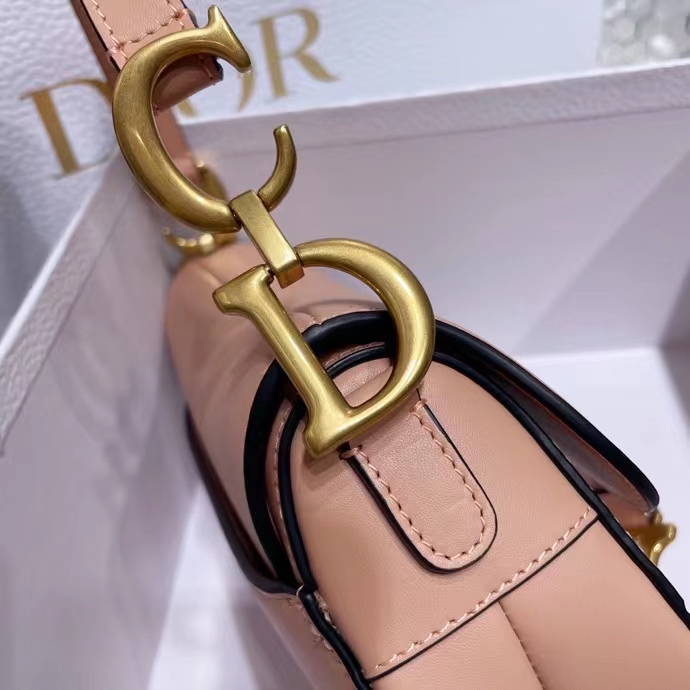 DIOR 디올