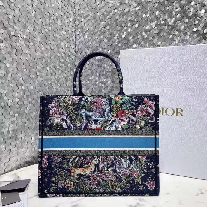 DIOR 디올