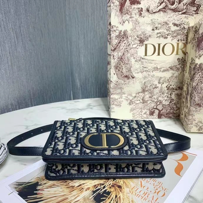 DIOR 디올