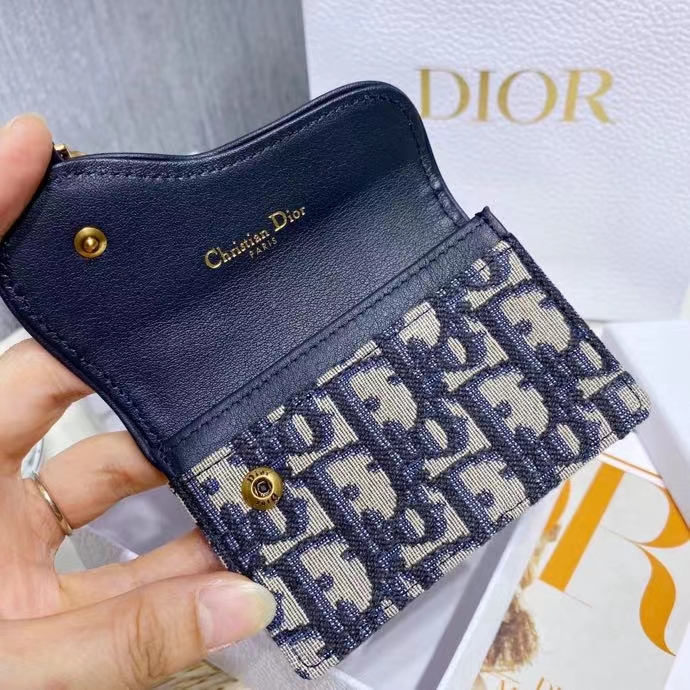 DIOR 디올