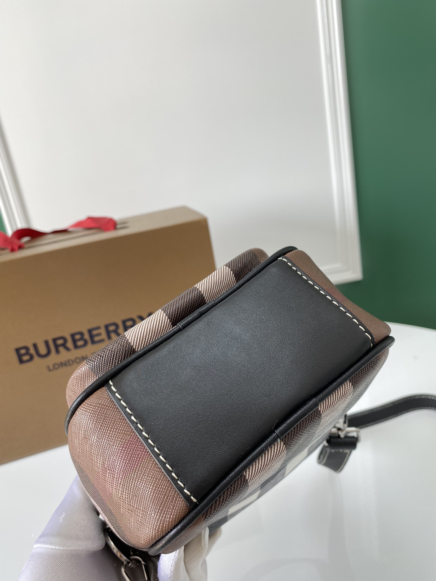 버버리[BURBERRY]