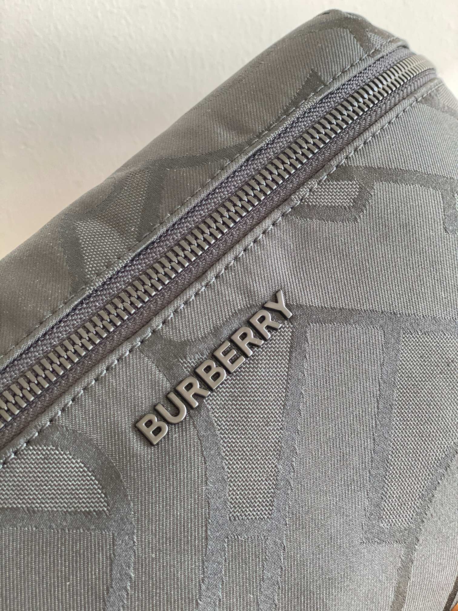 버버리[BURBERRY]