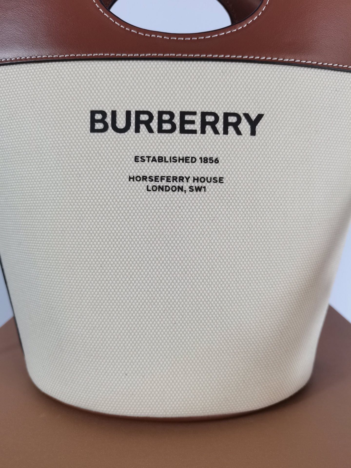 버버리[BURBERRY]