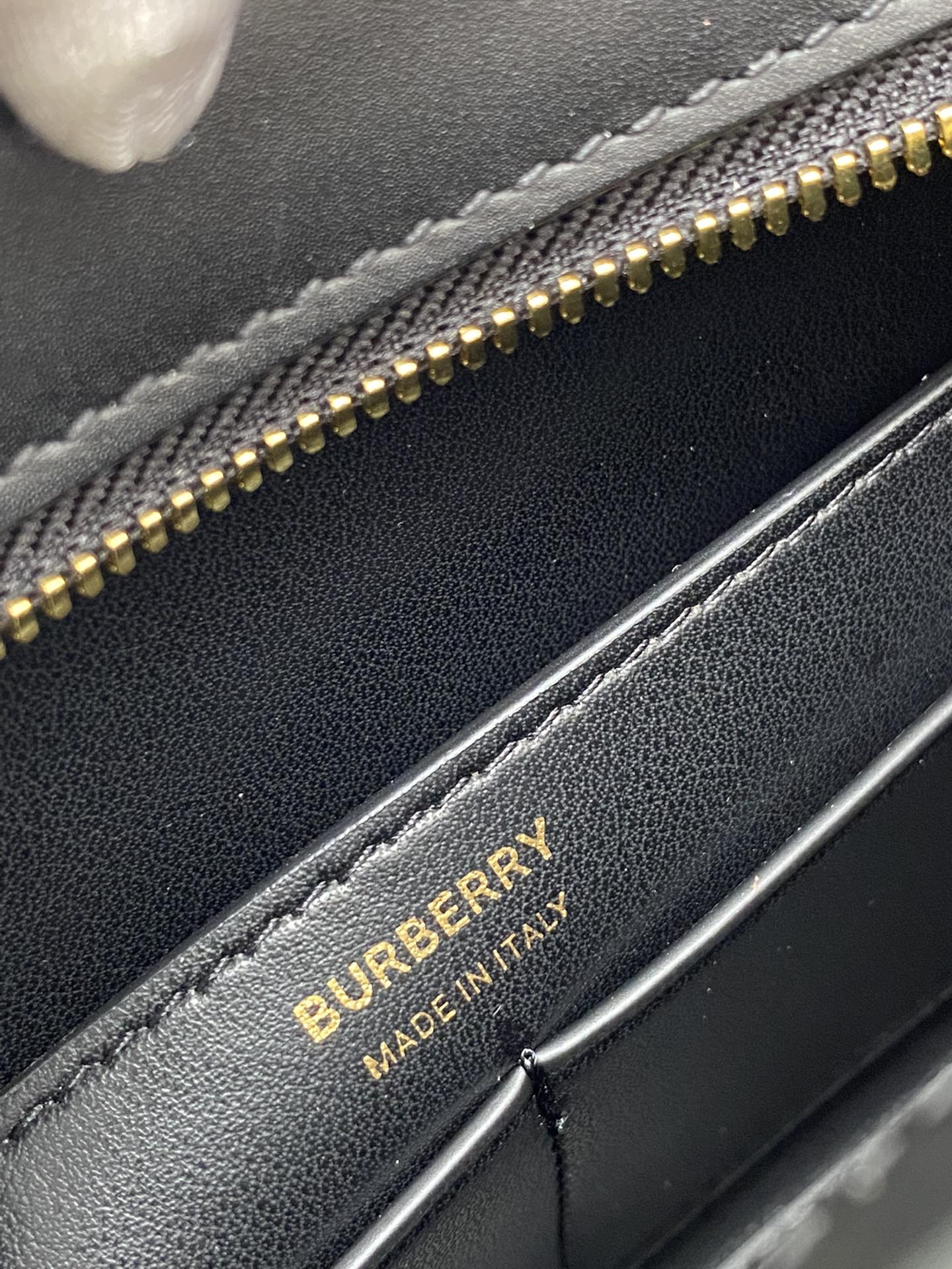 버버리[BURBERRY]