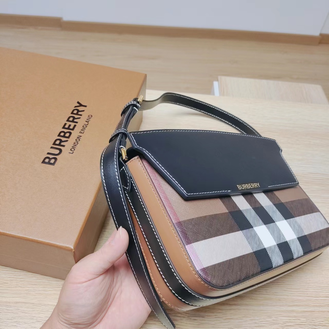 버버리[BURBERRY]