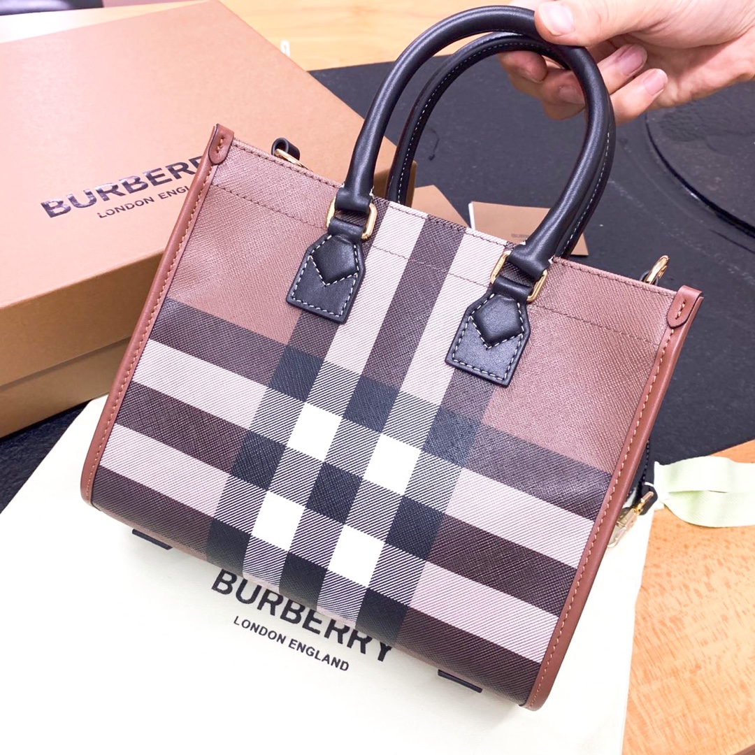 버버리[BURBERRY]