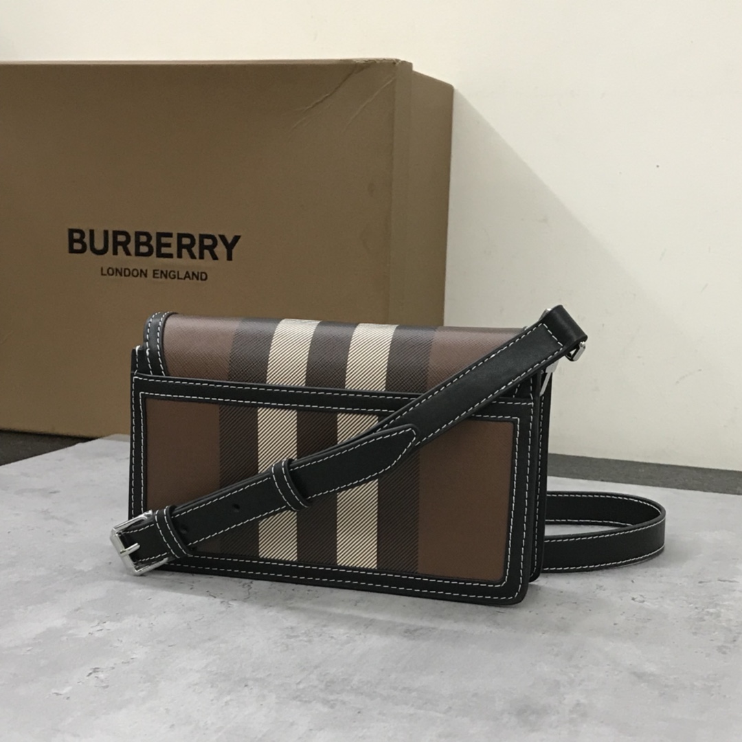 버버리[BURBERRY]