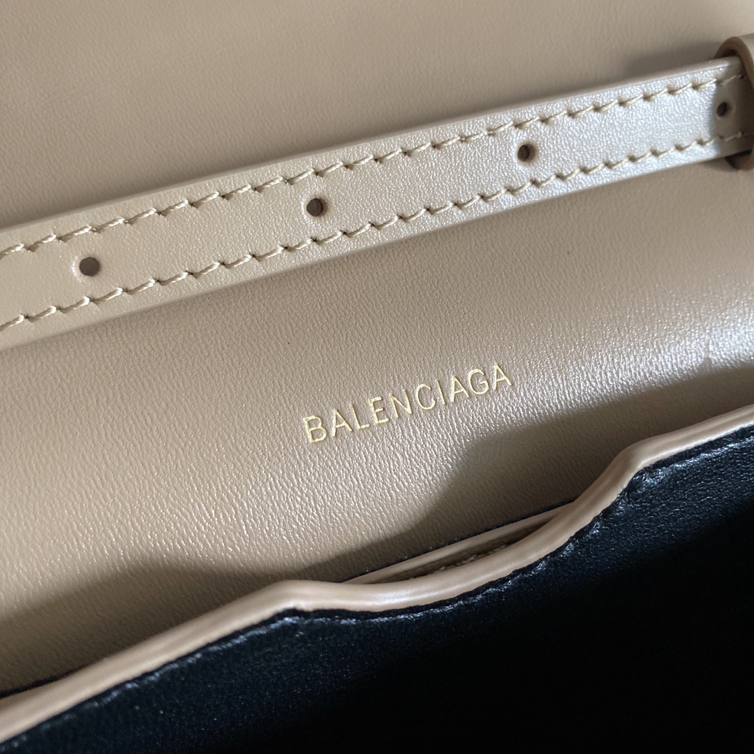 BALENCIAGA/발렌시아가