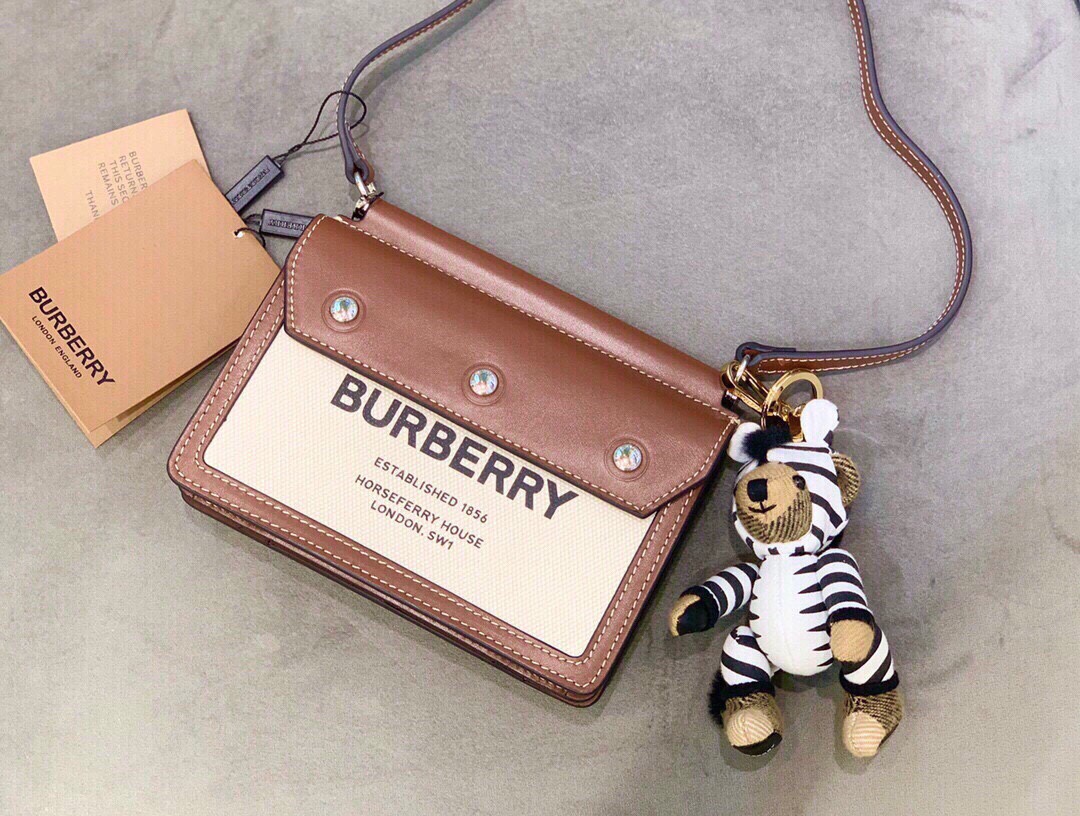 버버리[BURBERRY]