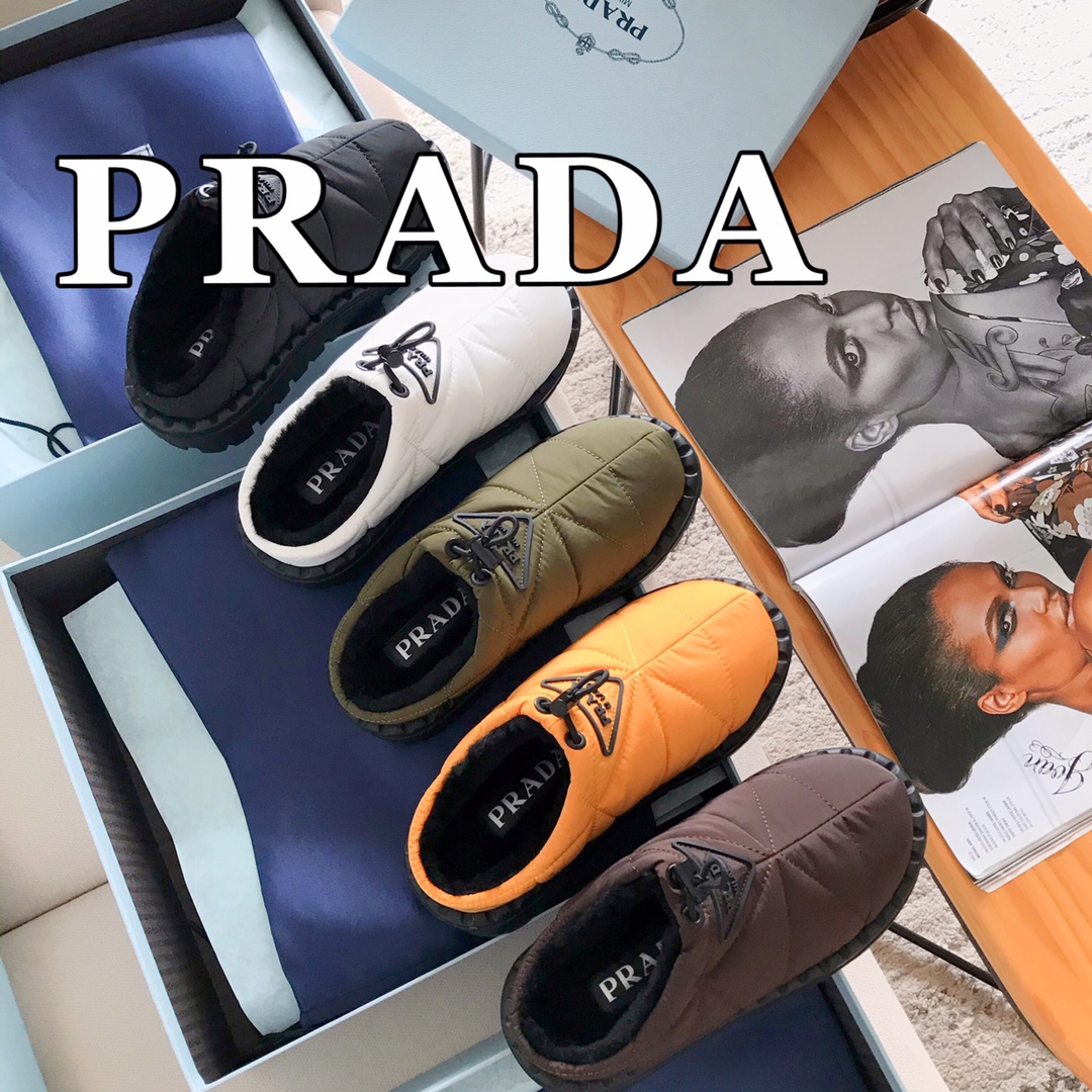 프라다 [PRADA]