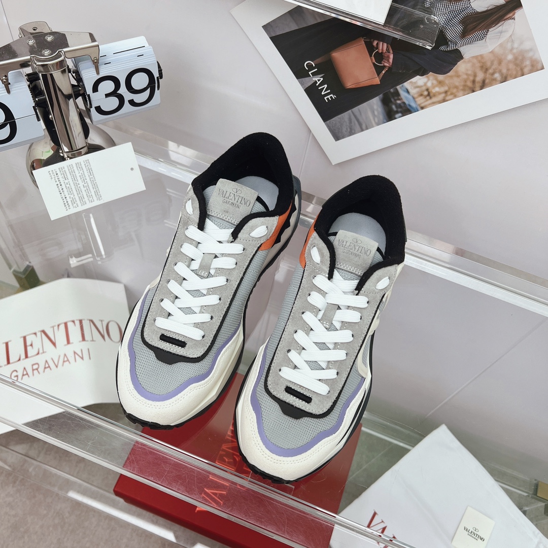 발렌티노 [VALENTINO]