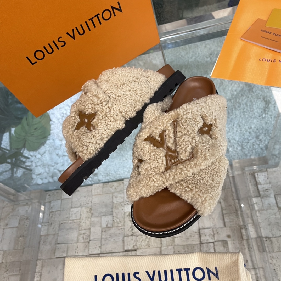 루이비통 [LOUIS VUITTON]