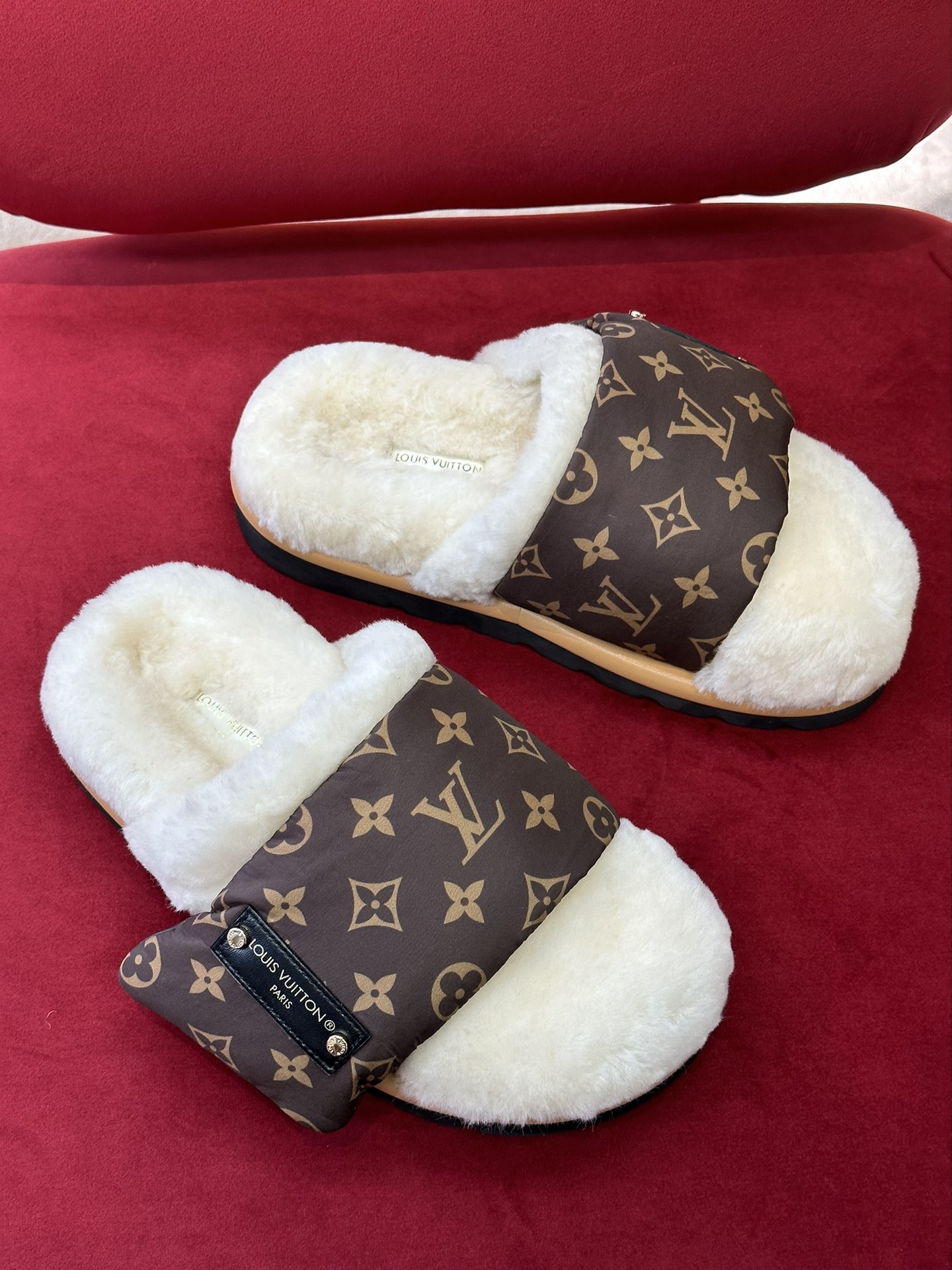 루이비통 [LOUIS VUITTON]