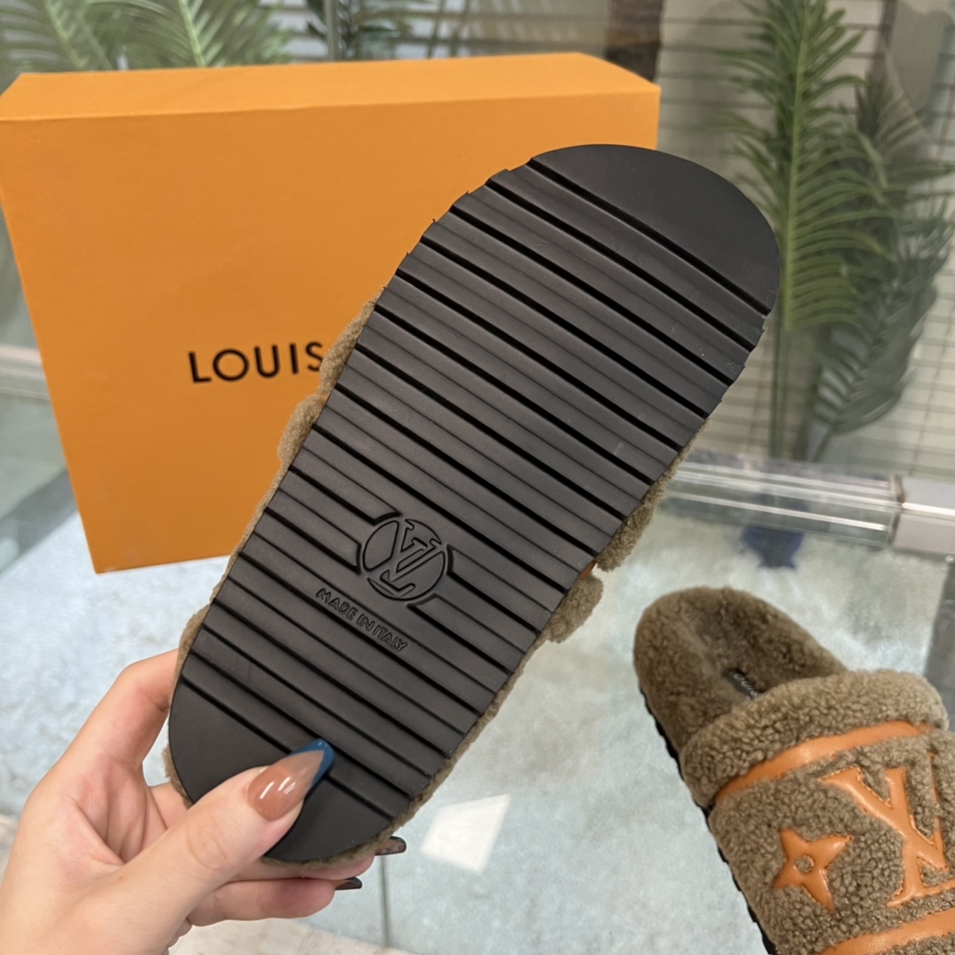 루이비통 [LOUIS VUITTON]