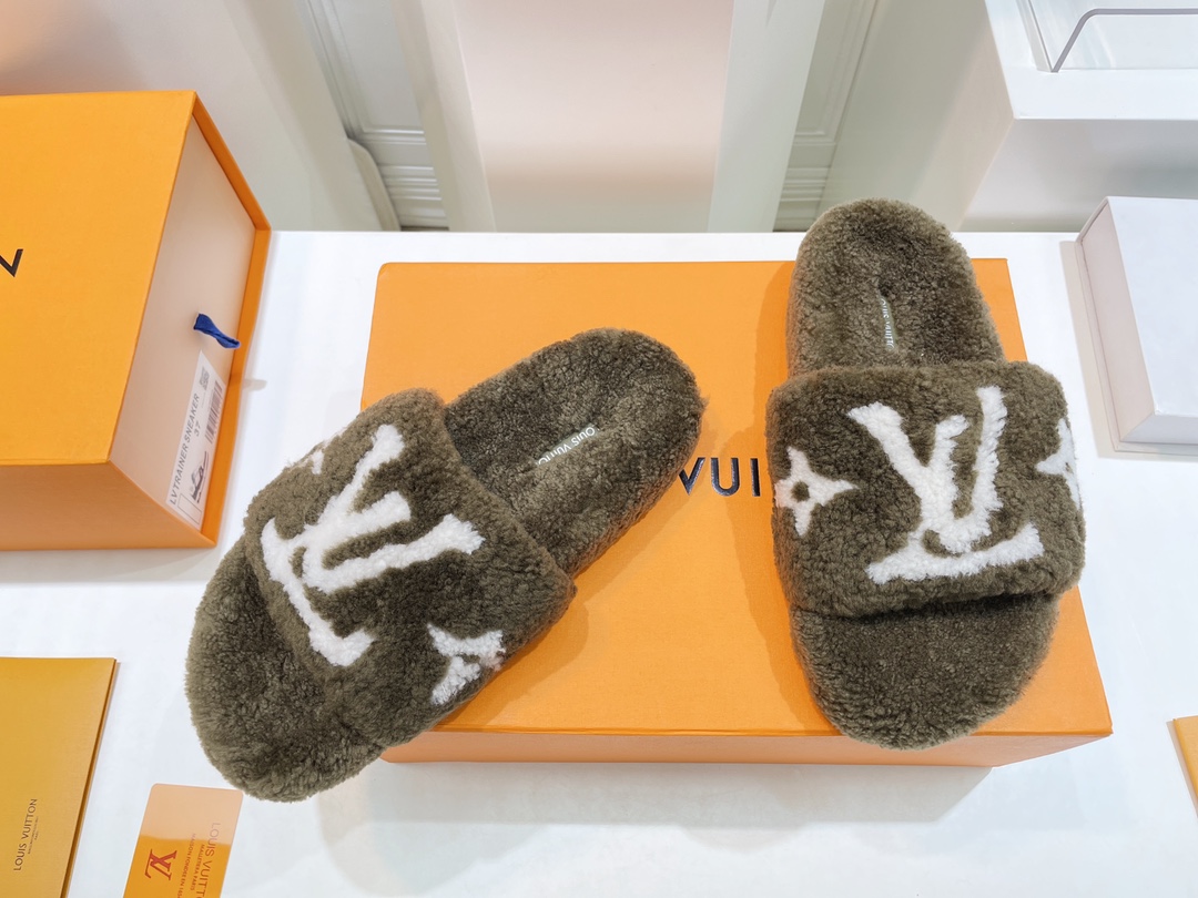 루이비통 [LOUIS VUITTON]