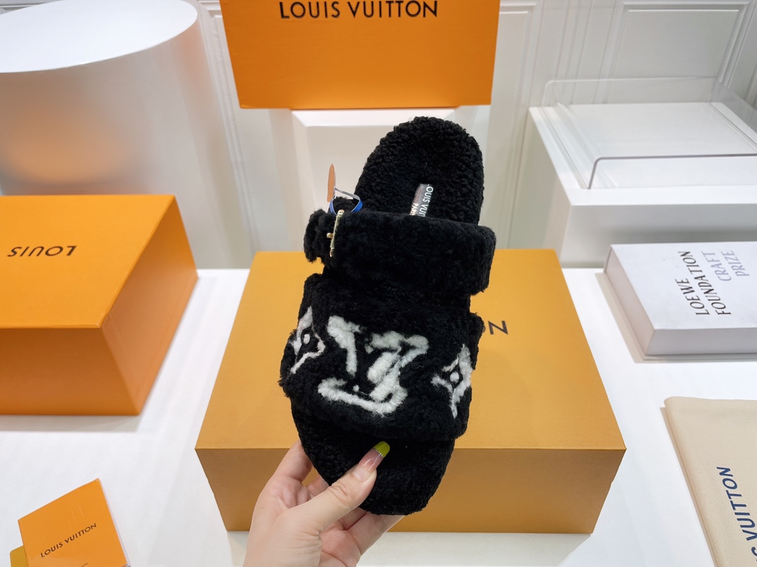 루이비통 [LOUIS VUITTON]