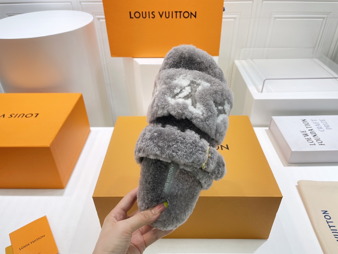 루이비통 [LOUIS VUITTON]