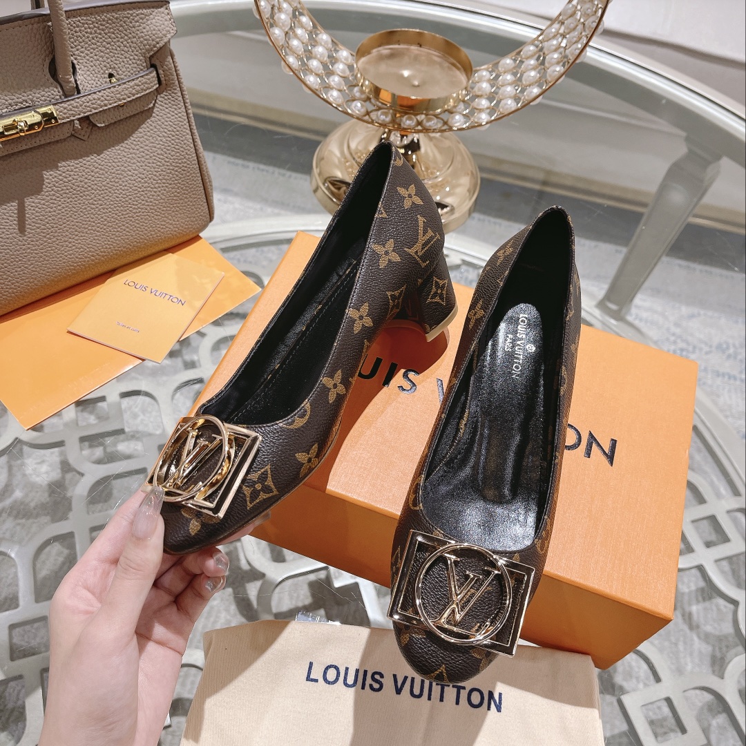 루이비통 [LOUIS VUITTON]