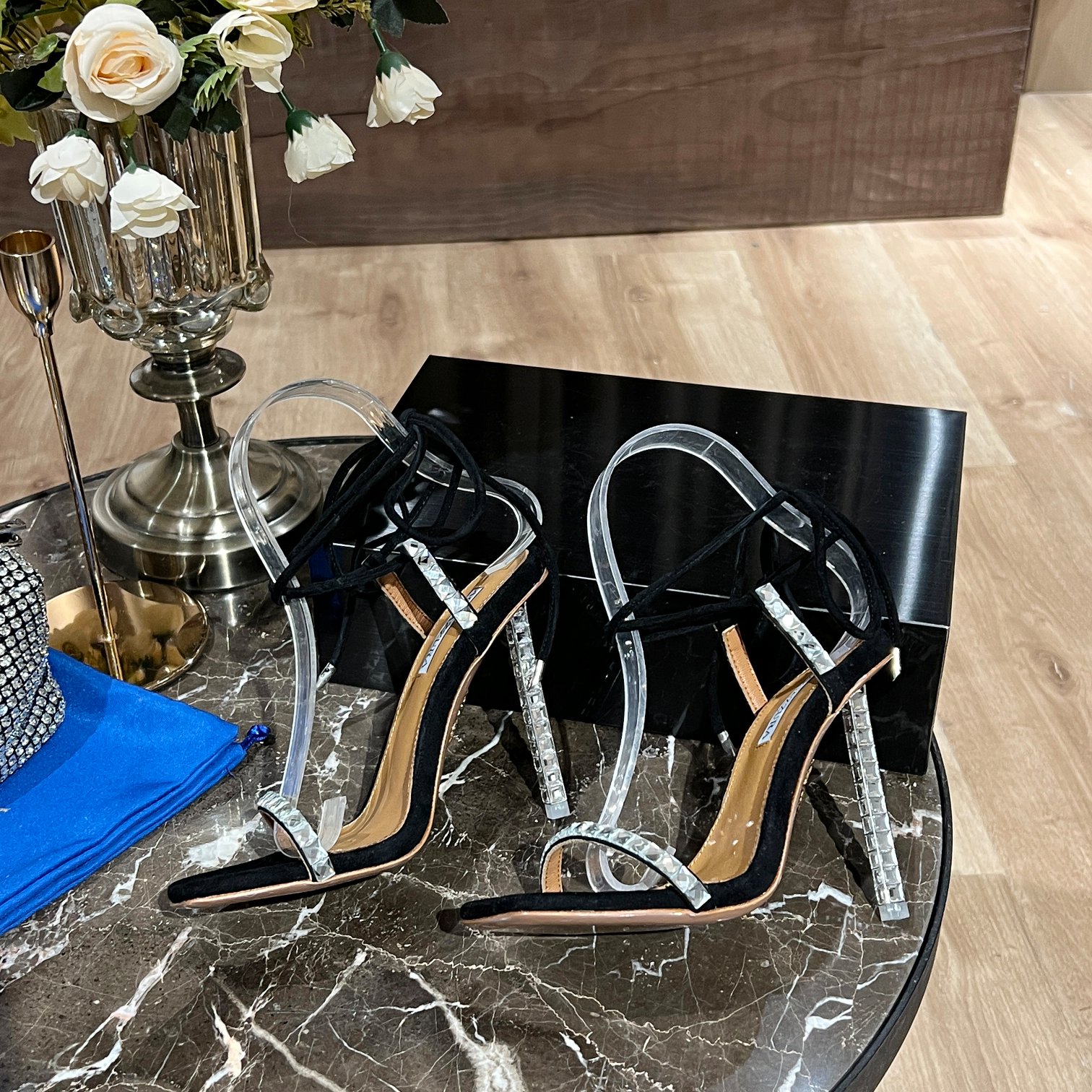 AQUAZZURA