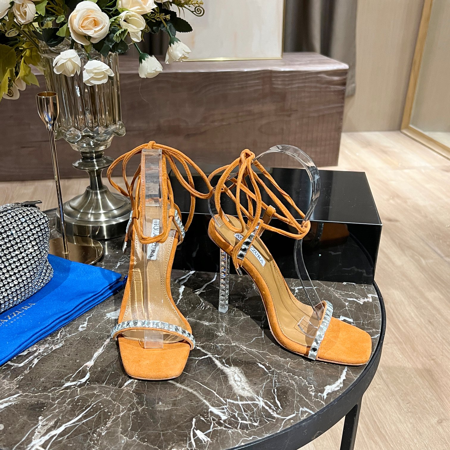 AQUAZZURA