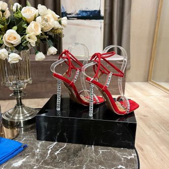 AQUAZZURA