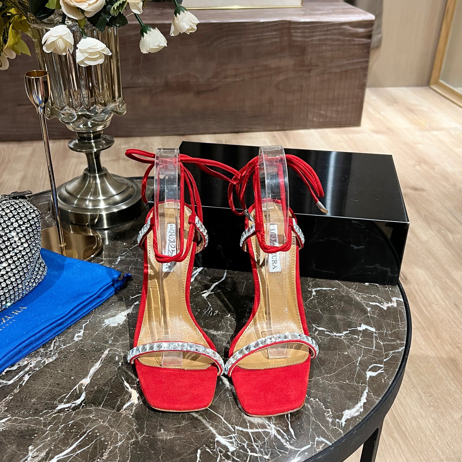 AQUAZZURA