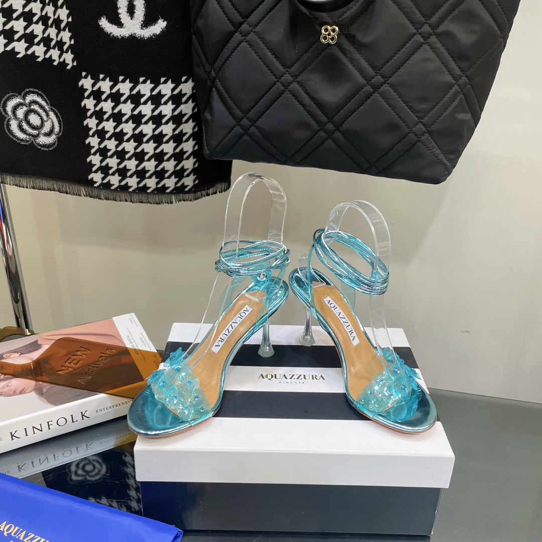 AQUAZZURA