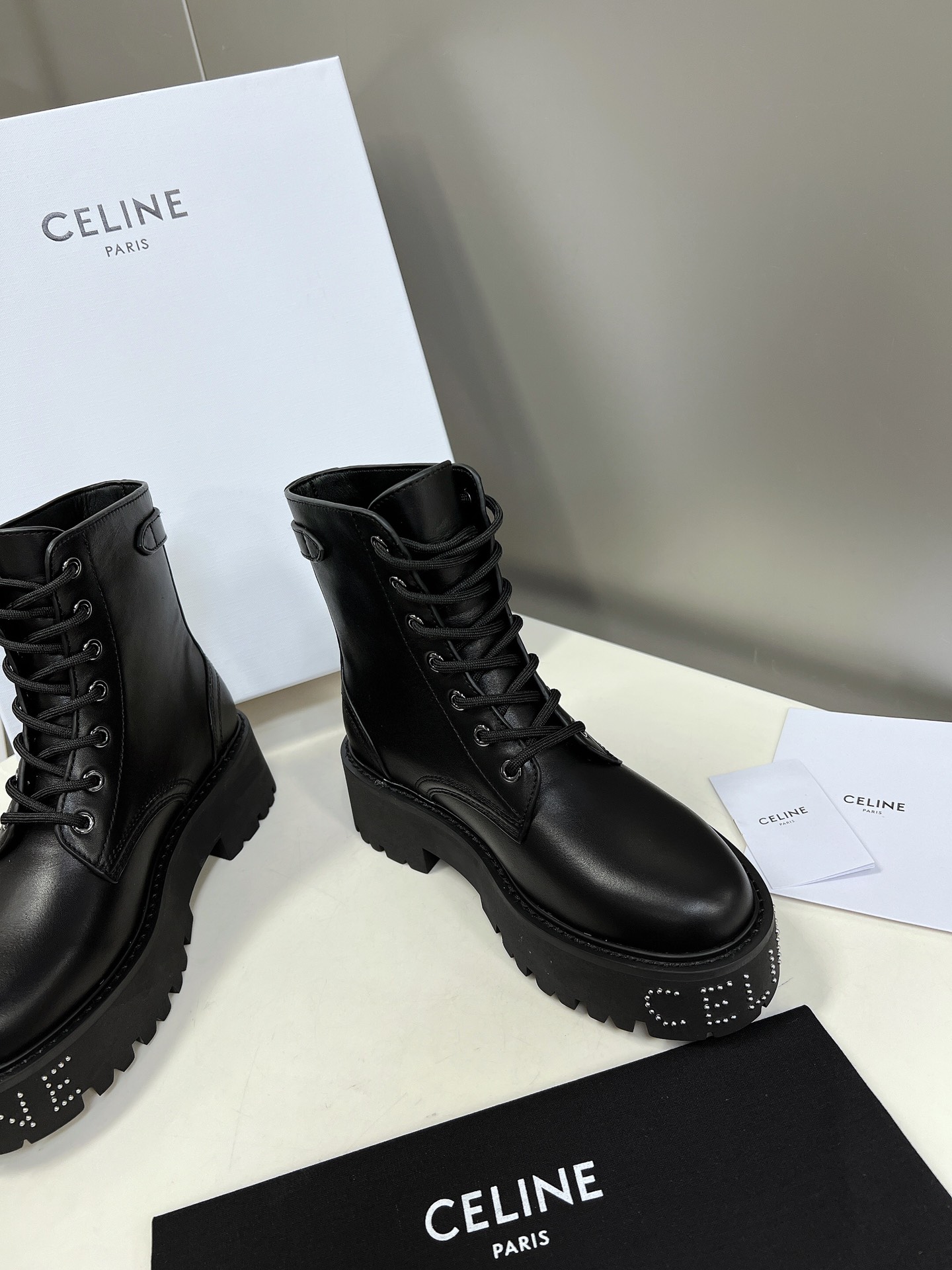 CELINE