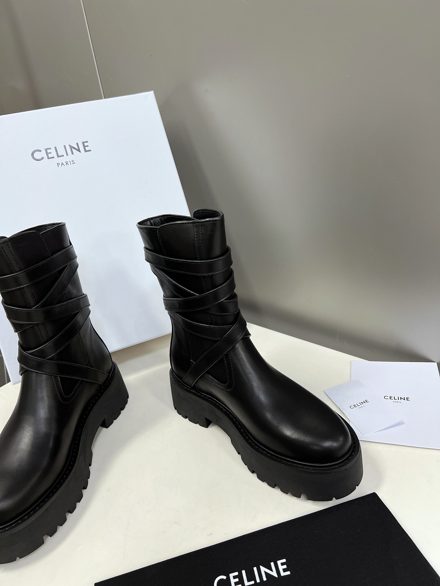 CELINE