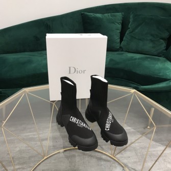 디올 [DIOR]