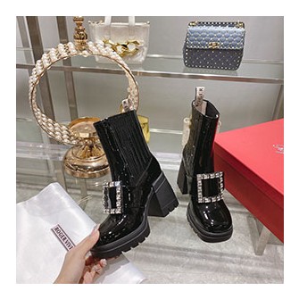 ROGER VIVIER 로저비비에 230110228