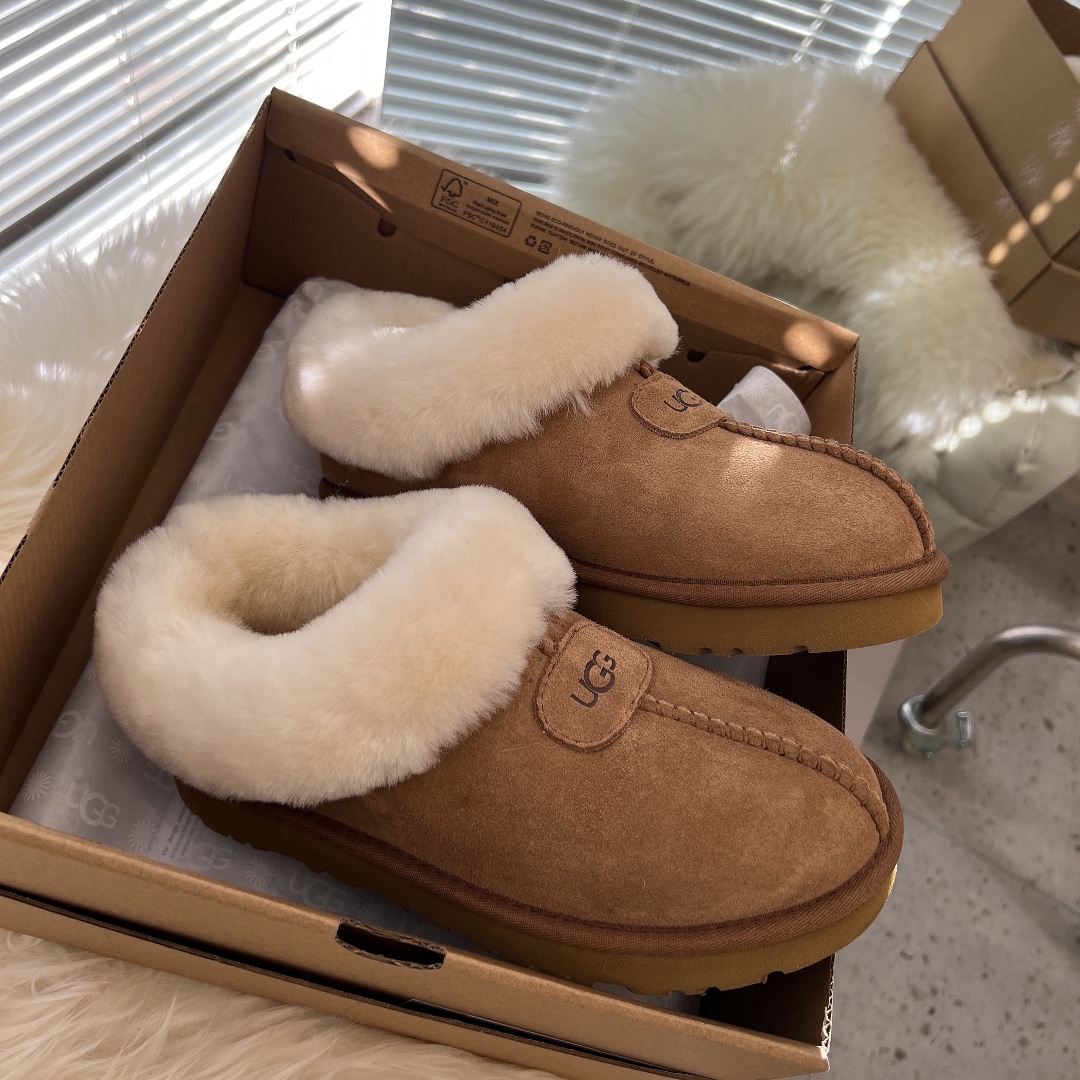 UGG 230110349