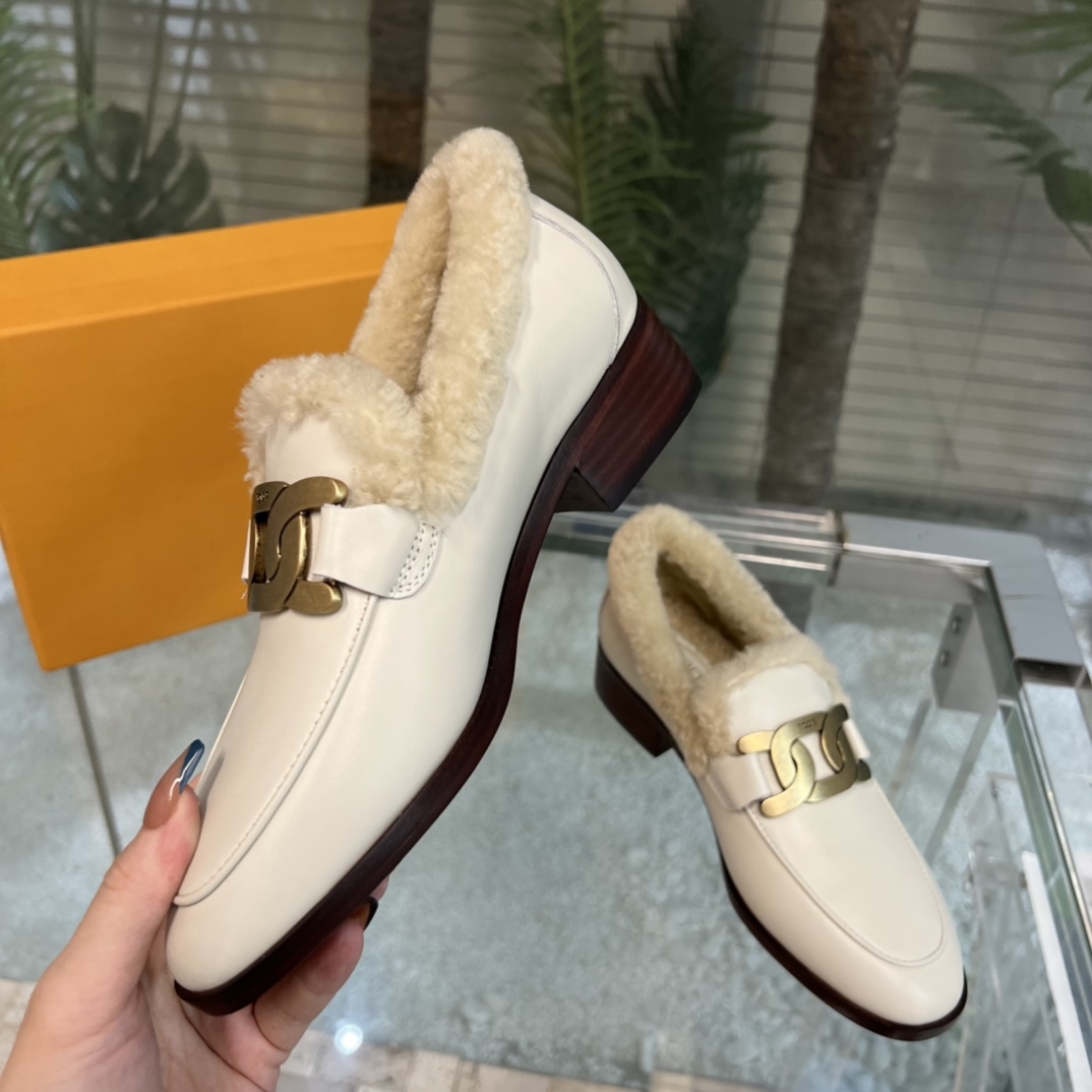 TODS 230110527