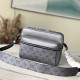 LOUIS VUITTON 루이비통 아웃도어 메신저 M30830