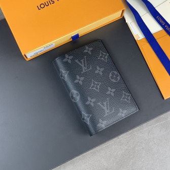 LOUIS VUITTON 루이비통 패스포트 커버 M64501